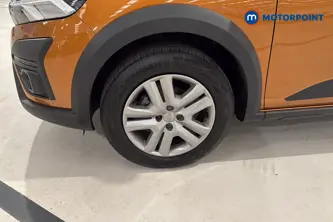 Dacia Sandero Stepway Expression Manual Petrol Hatchback - Stock Number (1649411) - 44th supplementary image