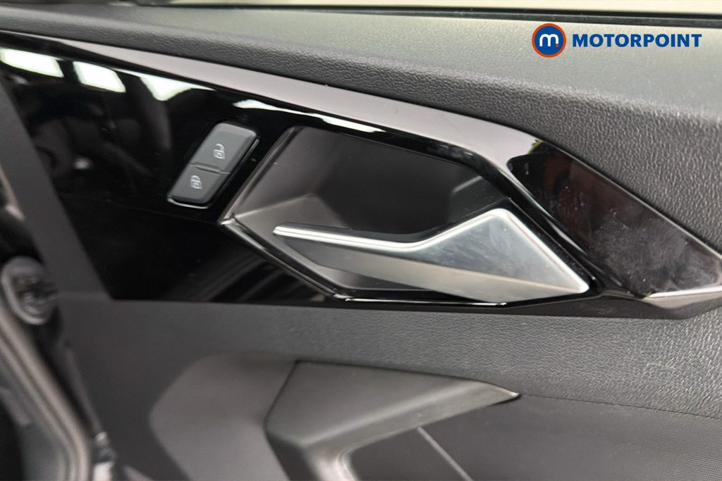 Audi A1 Technik Manual Petrol Hatchback - Stock Number (1649592) - 42nd supplementary image