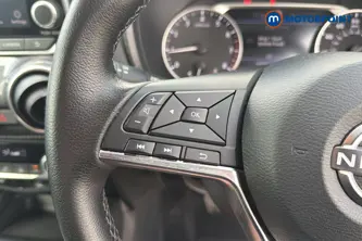 Nissan Juke N-Connecta Manual Petrol SUV - Stock Number (1650657) - 4th supplementary image