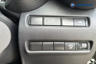 Nissan Juke N-Connecta Manual Petrol SUV - Stock Number (1650657) - 11th supplementary image