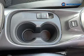 Nissan Juke N-Connecta Manual Petrol SUV - Stock Number (1650657) - 16th supplementary image