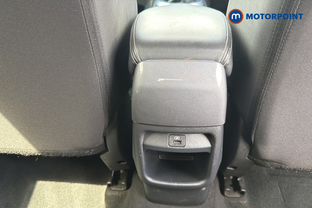 Nissan Juke N-Connecta Manual Petrol SUV - Stock Number (1650657) - 28th supplementary image