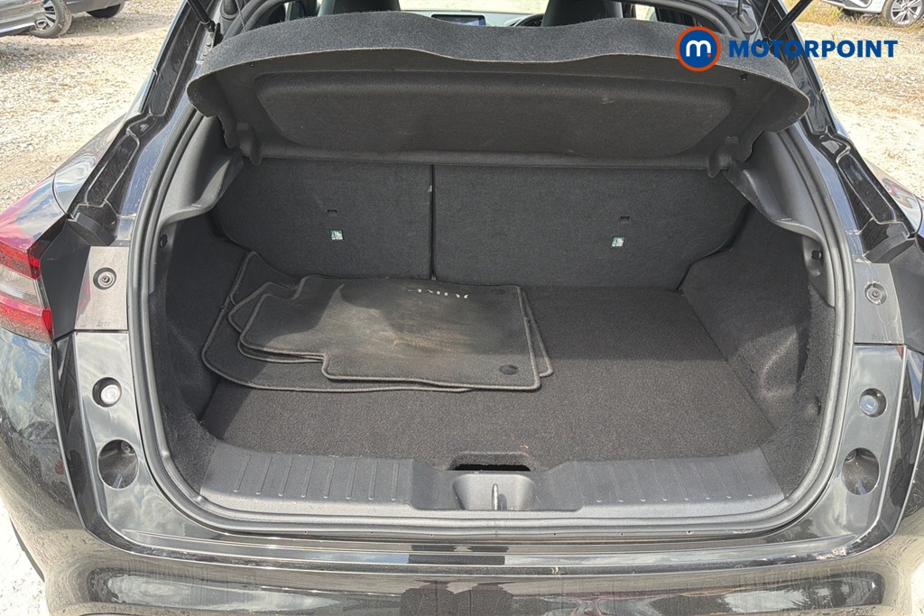 Nissan Juke N-Connecta Manual Petrol SUV - Stock Number (1650657) - 30th supplementary image