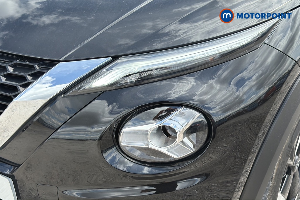 Nissan Juke N-Connecta Manual Petrol SUV - Stock Number (1650657) - 42nd supplementary image