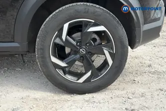 Nissan Juke N-Connecta Manual Petrol SUV - Stock Number (1650657) - 45th supplementary image