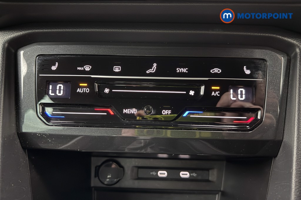 Volkswagen Tiguan R-Line Automatic Petrol SUV - Stock Number (1651038) - 16th supplementary image