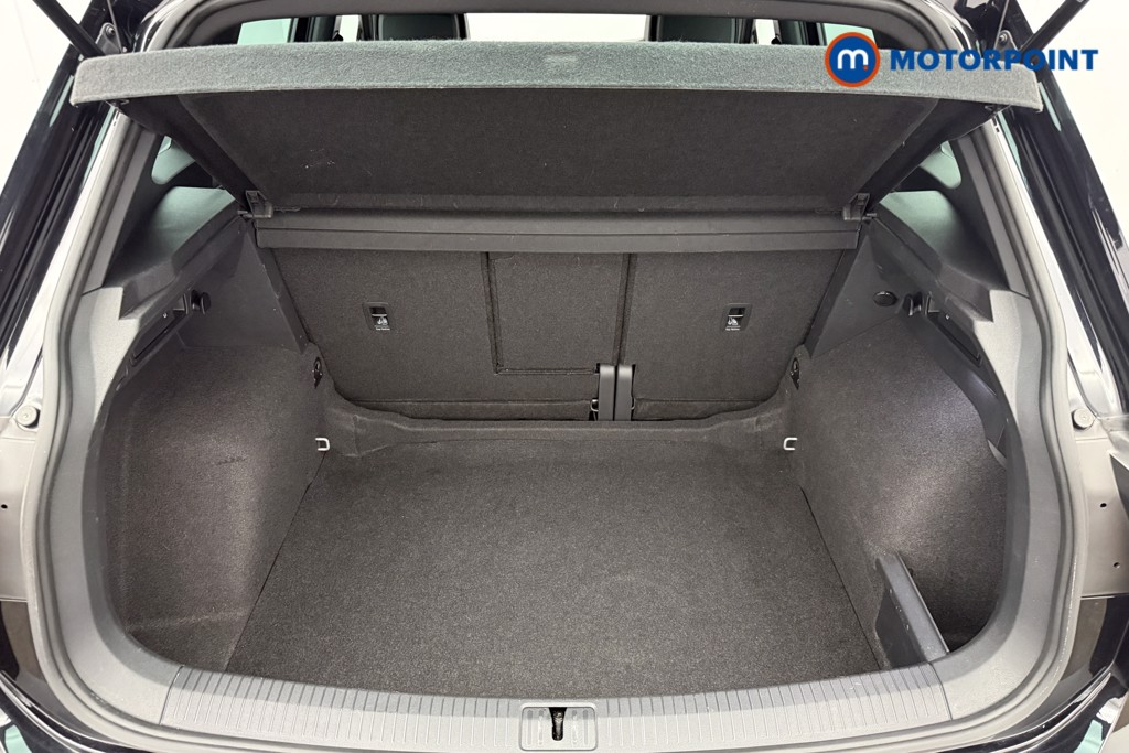 Volkswagen Tiguan R-Line Automatic Petrol SUV - Stock Number (1651038) - 23rd supplementary image