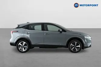 Nissan Qashqai Acenta Premium Automatic Petrol-Electric Hybrid SUV - Stock Number (1651102) - Drivers side
