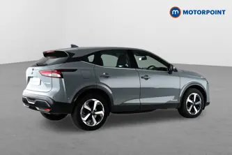 Nissan Qashqai Acenta Premium Automatic Petrol-Electric Hybrid SUV - Stock Number (1651102) - Drivers side rear corner