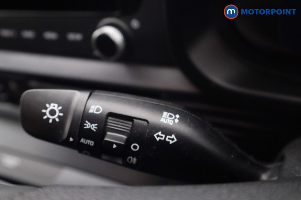 Hyundai I20 Premium Manual Petrol Hatchback - Stock Number (1651130) - 17th supplementary image