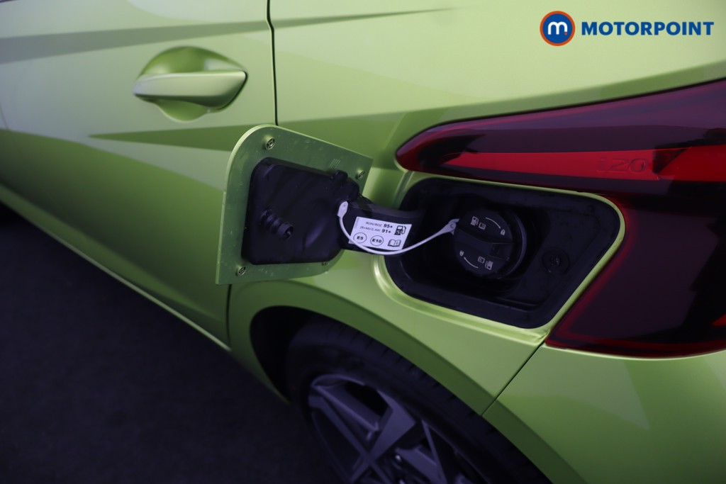 Hyundai I20 Premium Manual Petrol Hatchback - Stock Number (1651130) - 34th supplementary image
