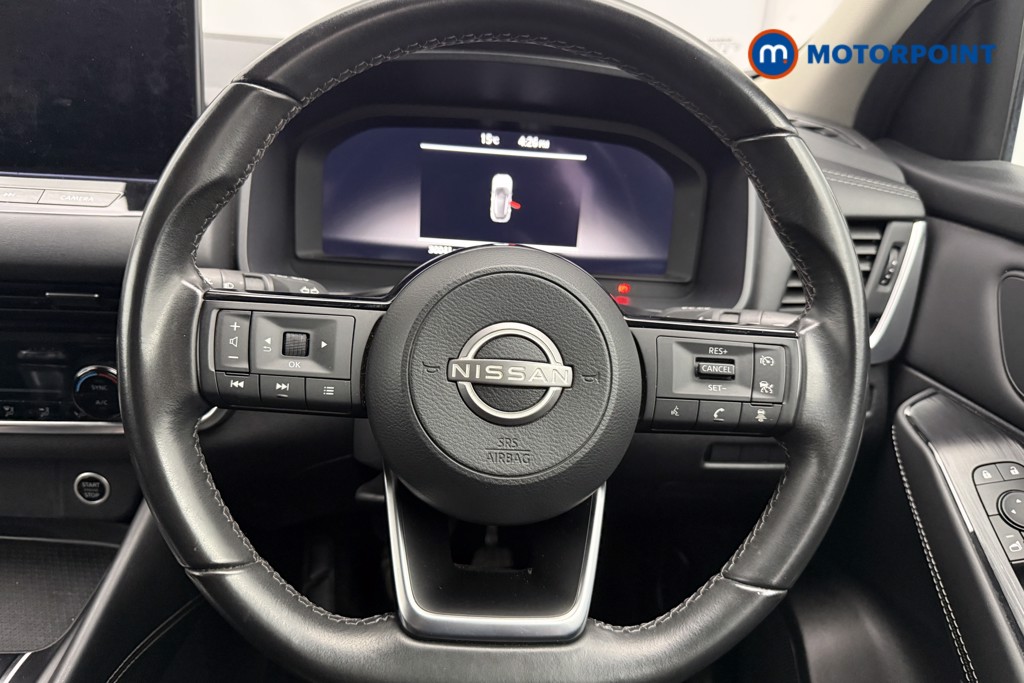 Nissan Qashqai N-Connecta Manual Petrol SUV - Stock Number (1651270) - 5th supplementary image