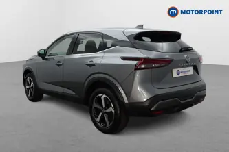 Nissan Qashqai N-Connecta Manual Petrol SUV - Stock Number (1651270) - Passenger side rear corner
