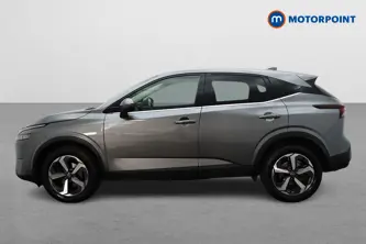 Nissan Qashqai N-Connecta Manual Petrol SUV - Stock Number (1651270) - Passenger side
