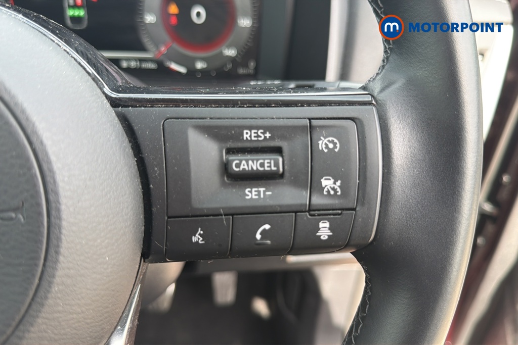Nissan Qashqai N-Connecta Manual Petrol SUV - Stock Number (1651275) - 3rd supplementary image