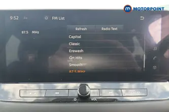 Nissan Qashqai N-Connecta Manual Petrol SUV - Stock Number (1651275) - 8th supplementary image