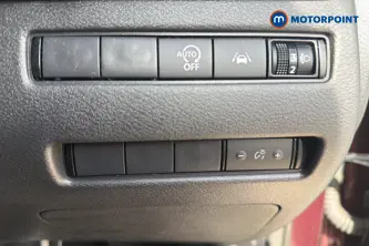 Nissan Qashqai N-Connecta Manual Petrol SUV - Stock Number (1651275) - 11th supplementary image