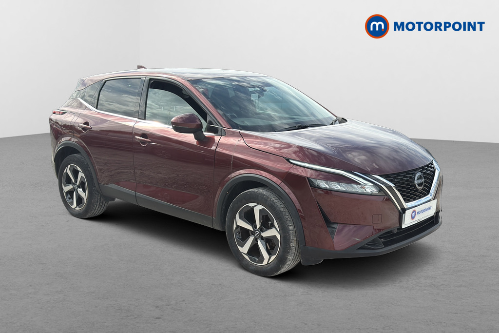 Nissan Qashqai N-Connecta Manual Petrol SUV - Stock Number (1651275) - Drivers side front corner