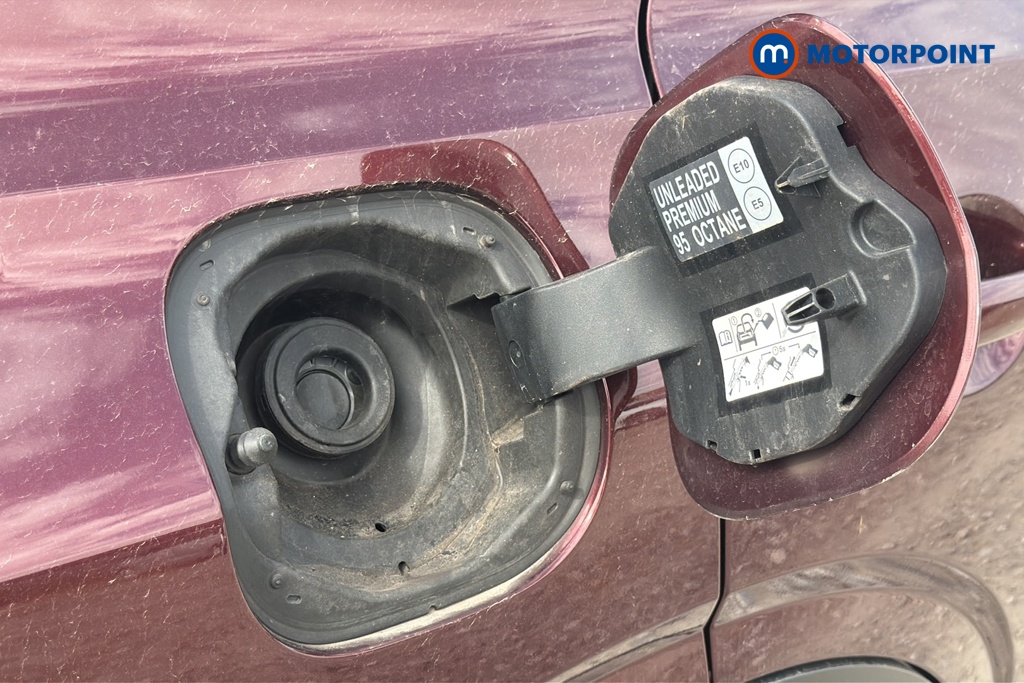 Nissan Qashqai N-Connecta Manual Petrol SUV - Stock Number (1651275) - 41st supplementary image