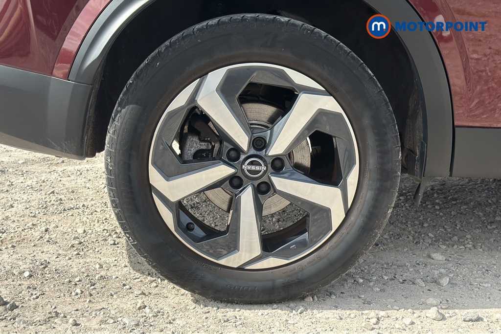 Nissan Qashqai N-Connecta Manual Petrol SUV - Stock Number (1651275) - 46th supplementary image