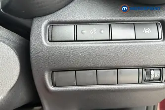 Nissan Juke N-Connecta Automatic Petrol-Electric Hybrid SUV - Stock Number (1651395) - 11th supplementary image