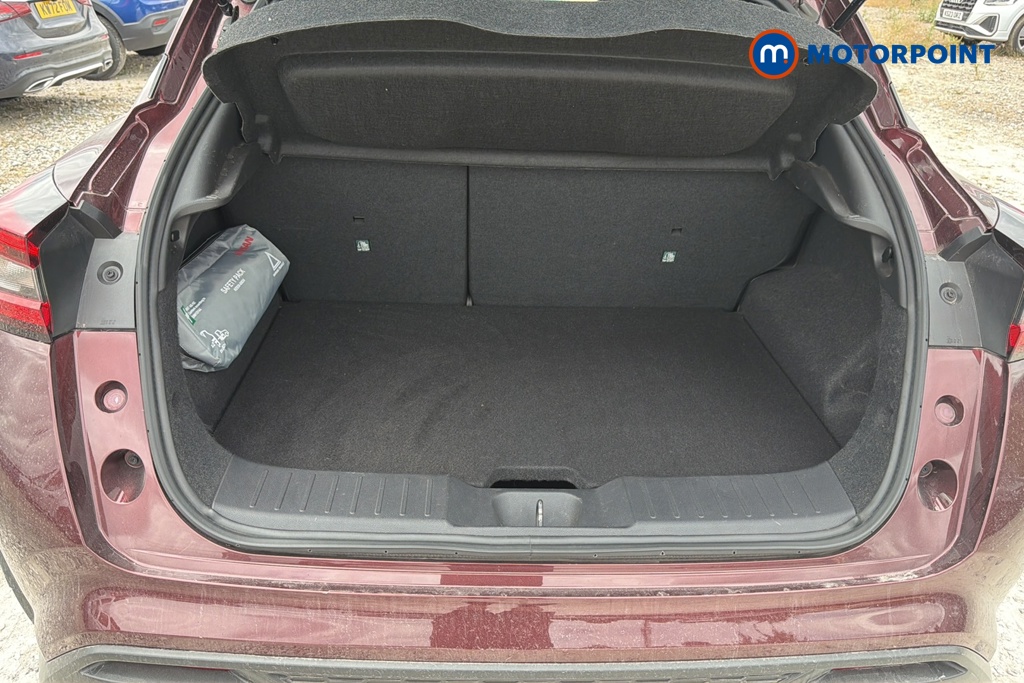 Nissan Juke N-Connecta Automatic Petrol-Electric Hybrid SUV - Stock Number (1651395) - 30th supplementary image