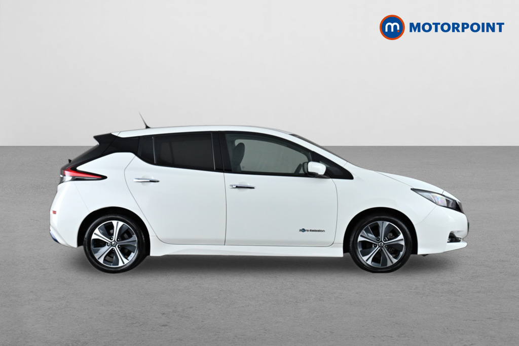 Nissan Leaf N-Connecta Automatic Electric Hatchback - Stock Number (1651657) - Drivers side