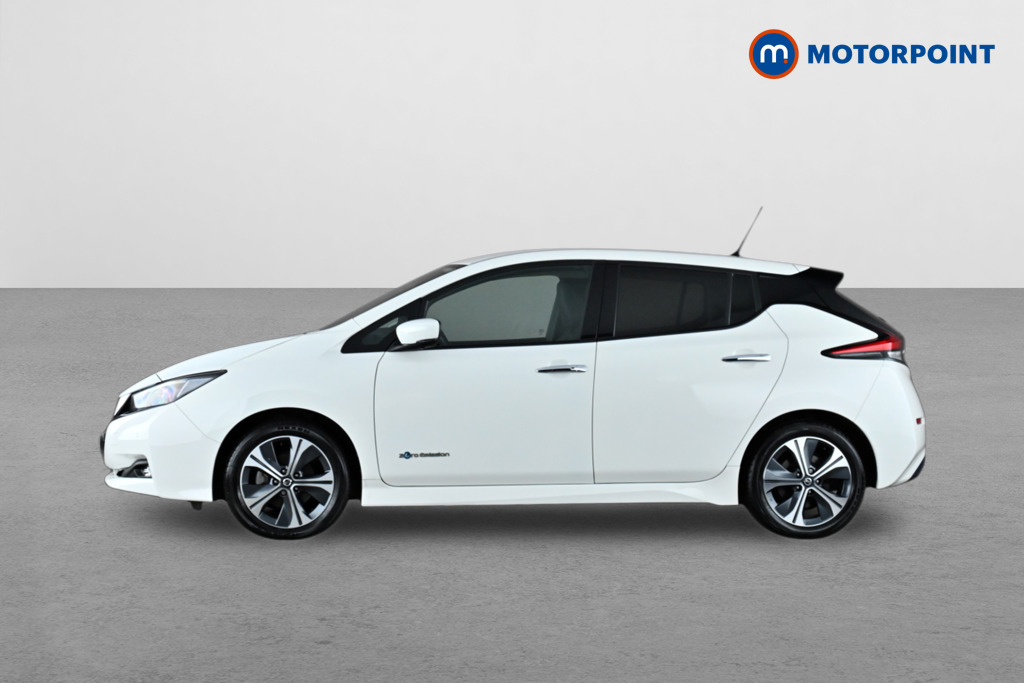 Nissan Leaf N-Connecta Automatic Electric Hatchback - Stock Number (1651657) - Passenger side