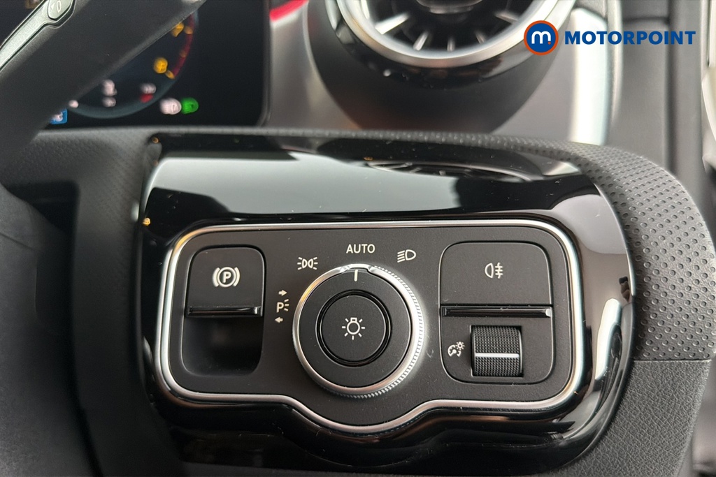 Mercedes-Benz CLA Amg Line Automatic Petrol Estate - Stock Number (1651666) - 11th supplementary image
