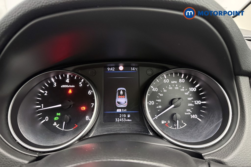 Nissan Qashqai Acenta Premium Manual Petrol SUV - Stock Number (1651693) - 6th supplementary image