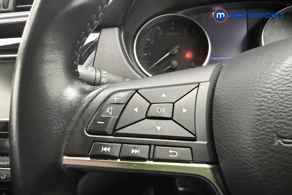 Nissan Qashqai Acenta Premium Manual Petrol SUV - Stock Number (1651693) - 14th supplementary image