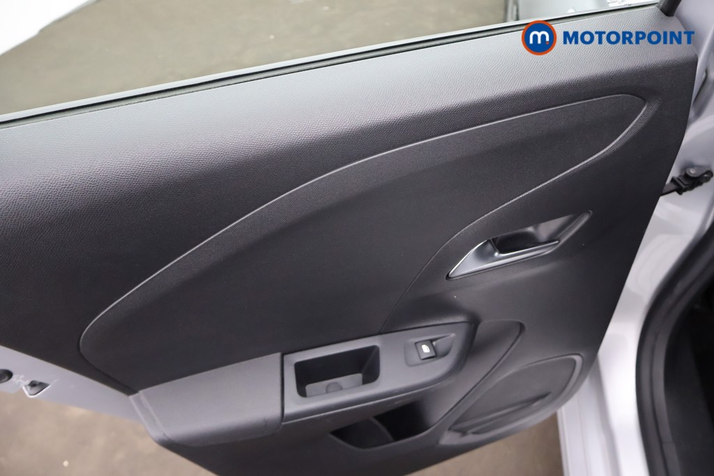Vauxhall Corsa Design Manual Petrol Hatchback - Stock Number (1652003) - 20th supplementary image
