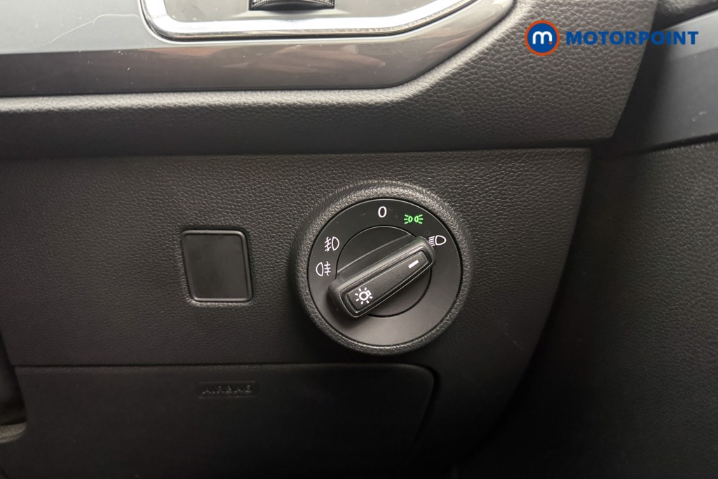 Seat Ateca Se Technology Manual Petrol SUV - Stock Number (1652083) - 17th supplementary image