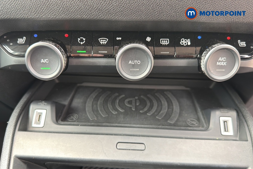 Citroen C4 Shine Plus Automatic Petrol Hatchback - Stock Number (1652213) - 12th supplementary image