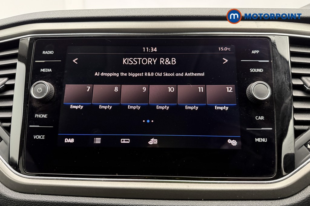 Volkswagen T-Roc Design Manual Petrol SUV - Stock Number (1652324) - 2nd supplementary image
