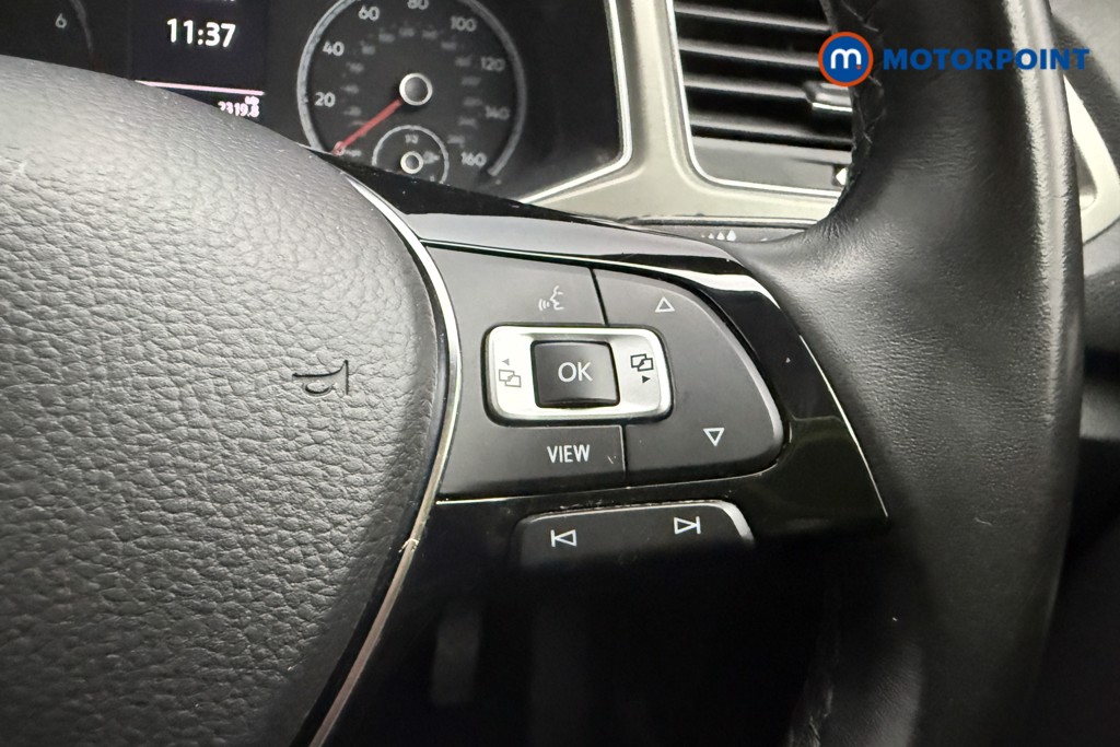 Volkswagen T-Roc Design Manual Petrol SUV - Stock Number (1652324) - 14th supplementary image