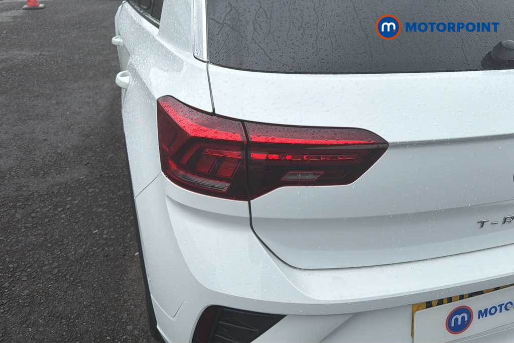 Volkswagen T-Roc R-Line Manual Petrol SUV - Stock Number (1652340) - 36th supplementary image