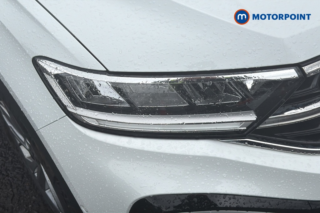 Volkswagen T-Roc R-Line Manual Petrol SUV - Stock Number (1652340) - 42nd supplementary image