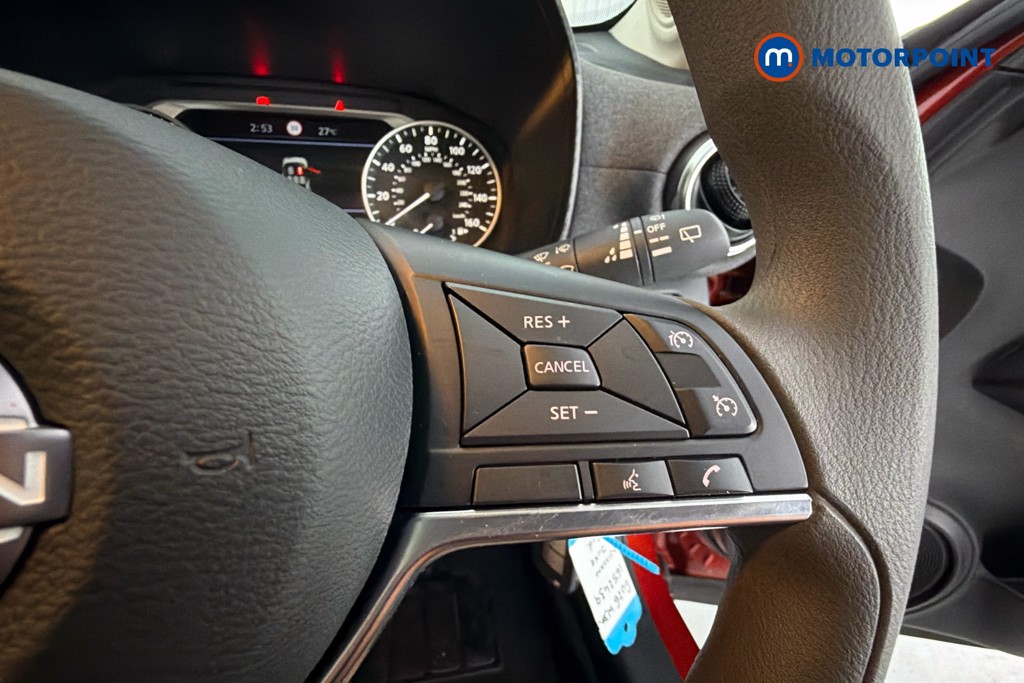 Nissan Juke Acenta Premium Manual Petrol SUV - Stock Number (1652439) - 4th supplementary image
