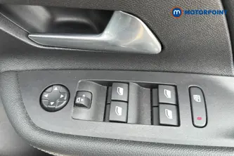 Vauxhall Mokka Ultimate Manual Petrol SUV - Stock Number (1652448) - 19th supplementary image