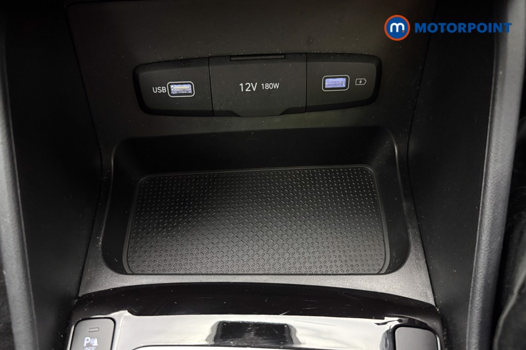 Hyundai Tucson Se Connect Manual Petrol SUV - Stock Number (1652457) - 14th supplementary image