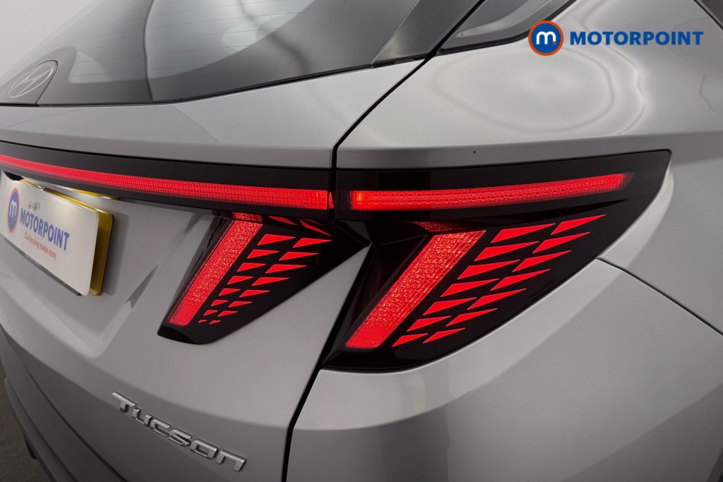 Hyundai Tucson Se Connect Manual Petrol SUV - Stock Number (1652457) - 17th supplementary image