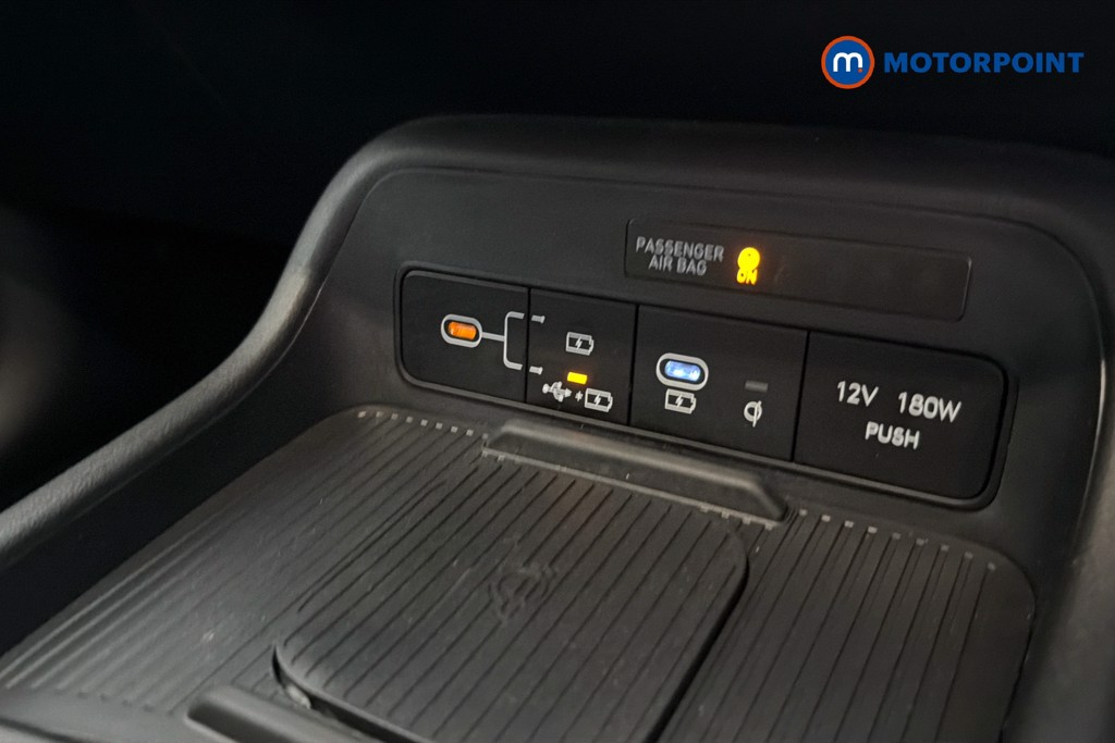 Hyundai Kona Ultimate Manual Petrol SUV - Stock Number (1652603) - 17th supplementary image