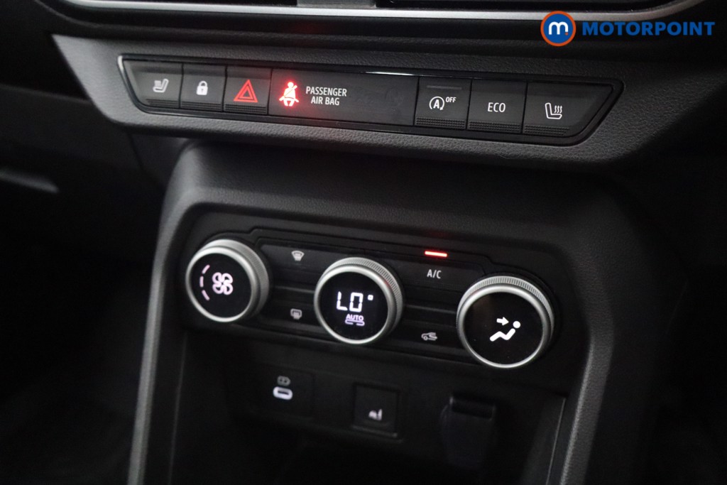 Dacia Sandero Stepway Extreme Manual Petrol Hatchback - Stock Number (1652652) - 7th supplementary image