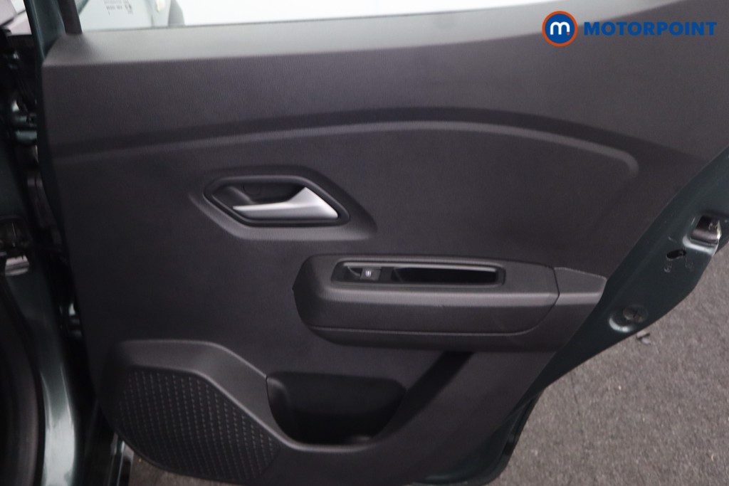 Dacia Sandero Stepway Extreme Manual Petrol Hatchback - Stock Number (1652652) - 25th supplementary image