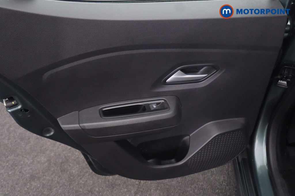 Dacia Sandero Stepway Extreme Manual Petrol Hatchback - Stock Number (1652652) - 26th supplementary image