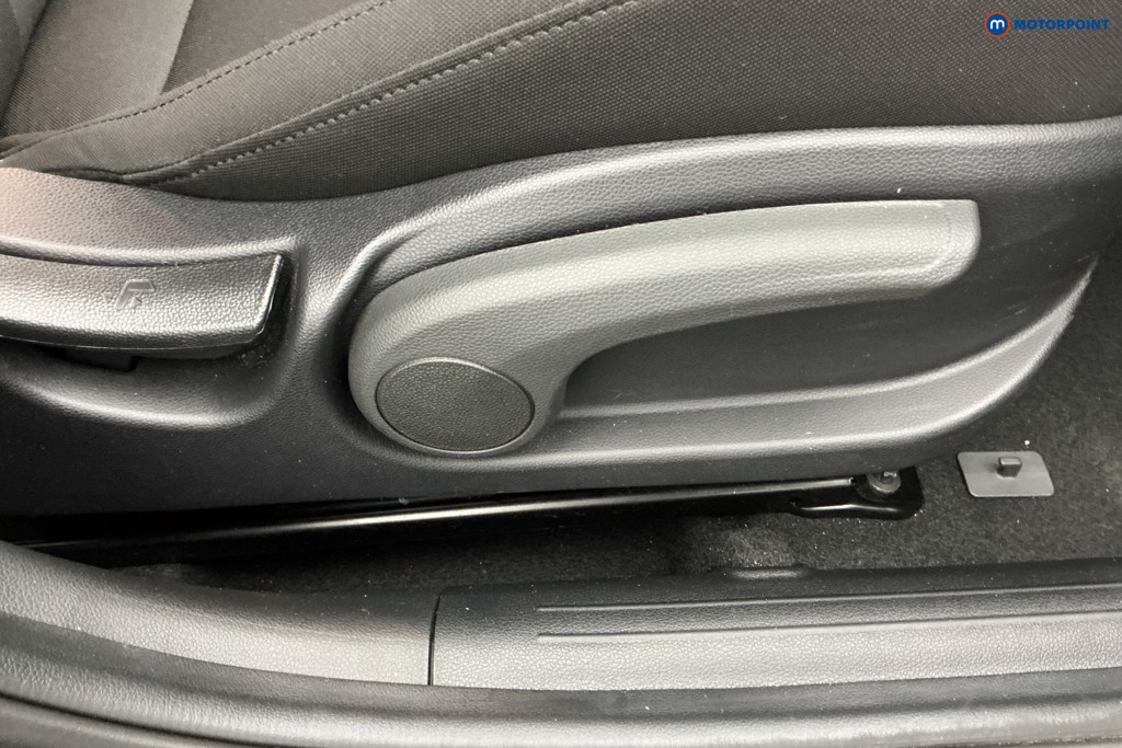 Hyundai I20 Black Line Manual Petrol Hatchback - Stock Number (1653079) - 24th supplementary image