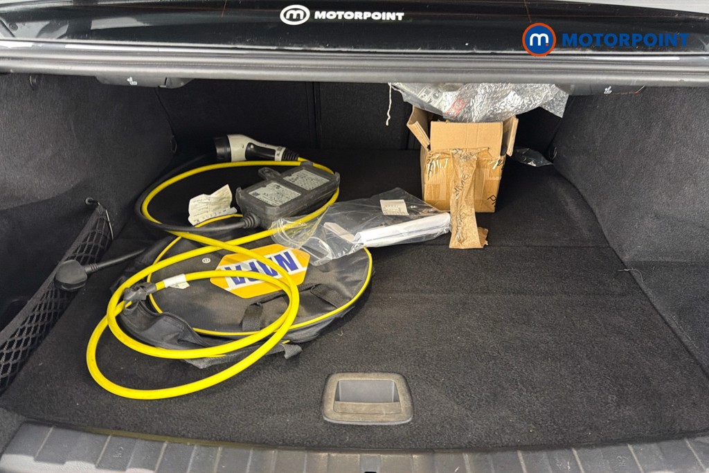 BMW 3 Series M Sport Automatic Petrol Plug-In Hybrid Saloon - Stock Number (1653102) - 33rd supplementary image