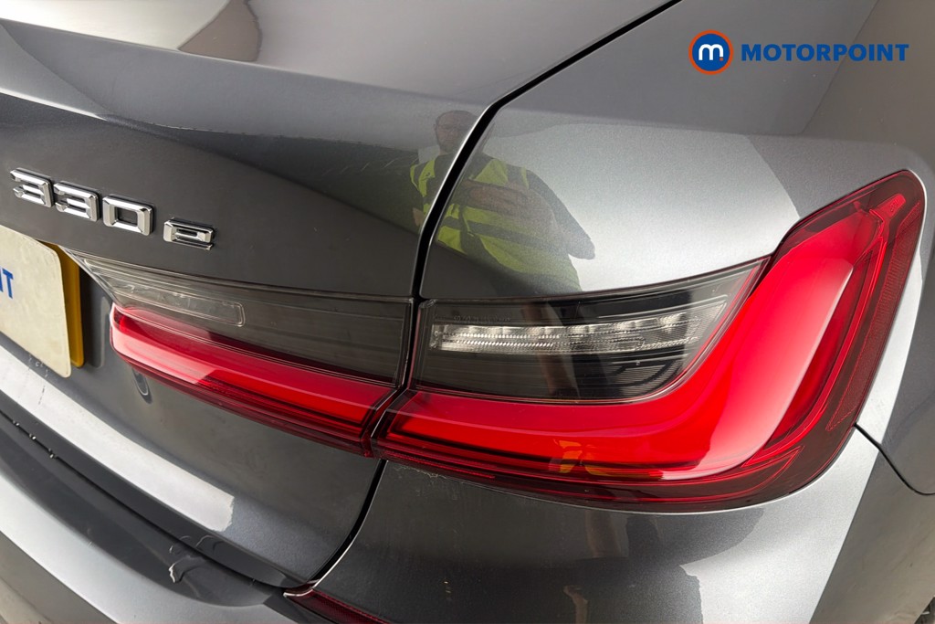 BMW 3 Series M Sport Automatic Petrol Plug-In Hybrid Saloon - Stock Number (1653102) - 38th supplementary image