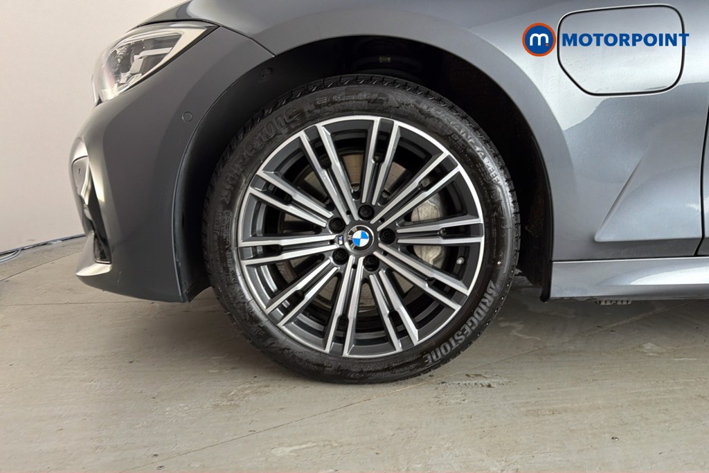 BMW 3 Series M Sport Automatic Petrol Plug-In Hybrid Saloon - Stock Number (1653102) - 47th supplementary image